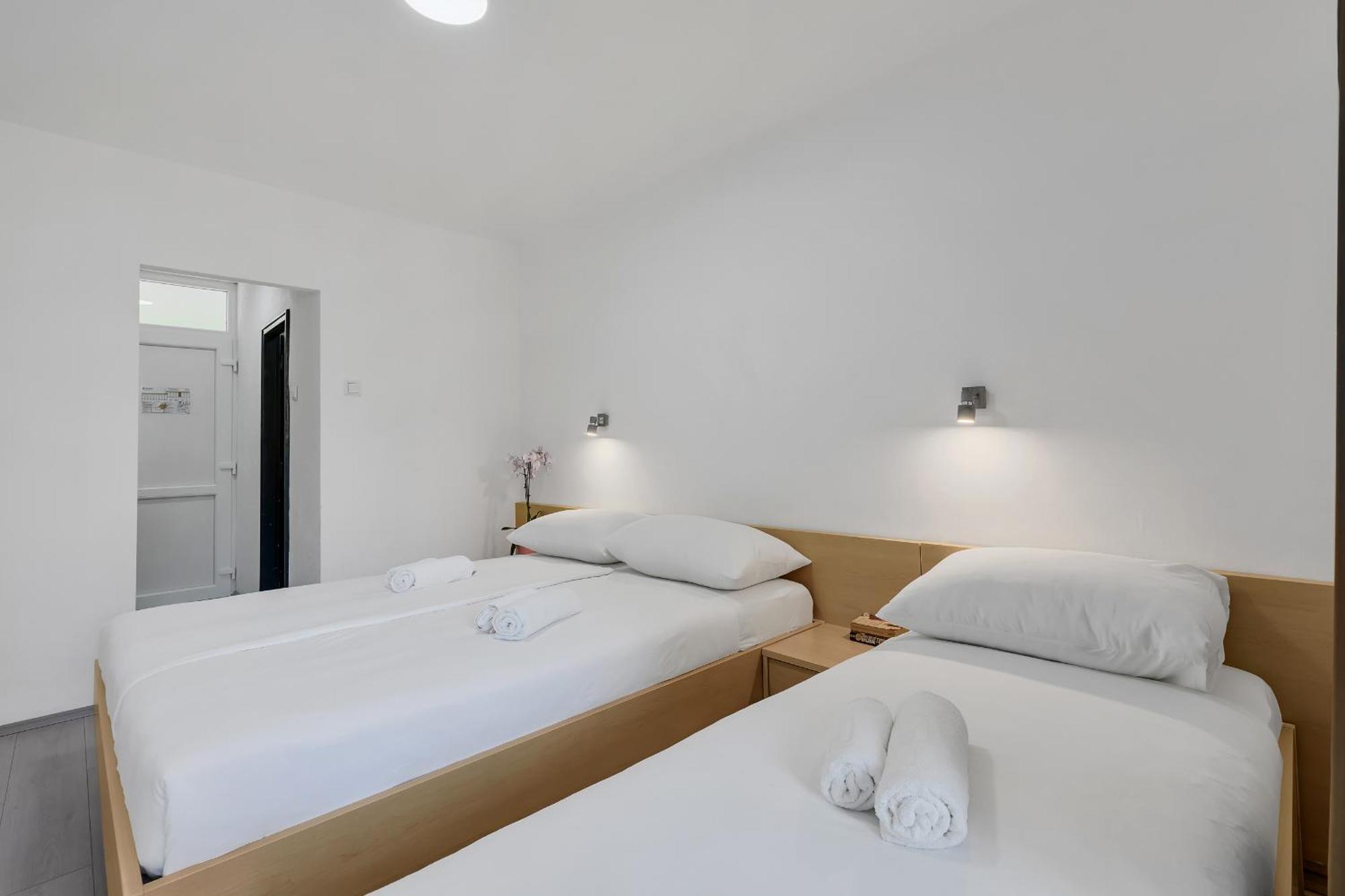Hotel Alem Baška Voda Esterno foto