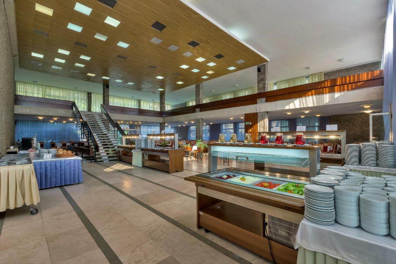 Hotel Alem Baška Voda Esterno foto