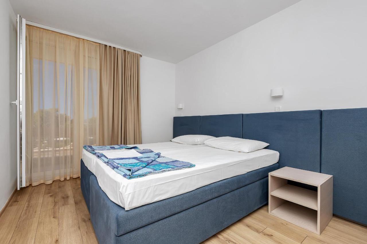 Hotel Alem Baška Voda Esterno foto